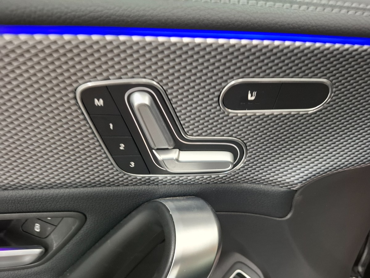 Mercedes-Benz CLA Shooting Brake 250e Business Solution PLUS | Pano Sfeer Memory Stoelverw.