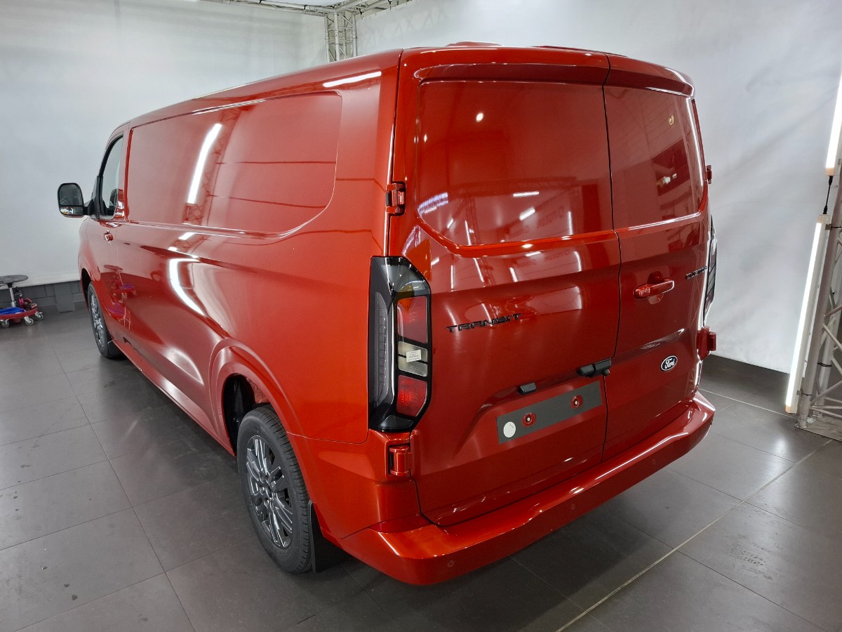 Ford Transit Custom Limited L2H1 320 | Driver P. Premium | THKVRB | 17 LMV | Stuurverw. | Draadloos laden | Dubb. Vergr.