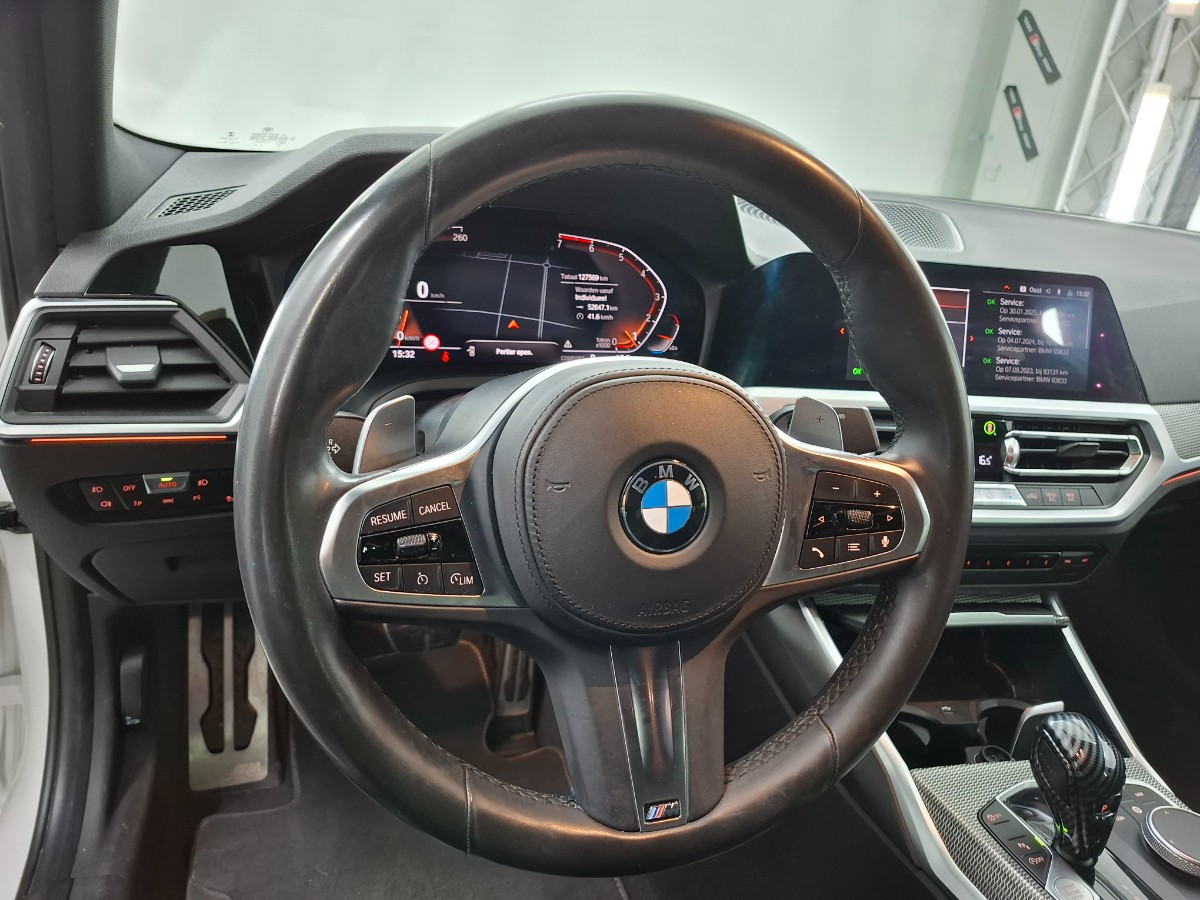BMW 3-serie 320i AUT Executive Edition M-Sport