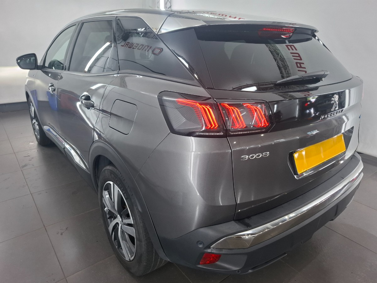 Peugeot 3008 Hybrid 225PK Allure Pack
