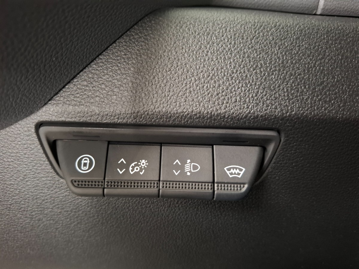 Nissan Interstar VAN MY24 dCi 150 L3H2 3.5T TEKNA | Zilvergrijs | 5 JR. Garantie