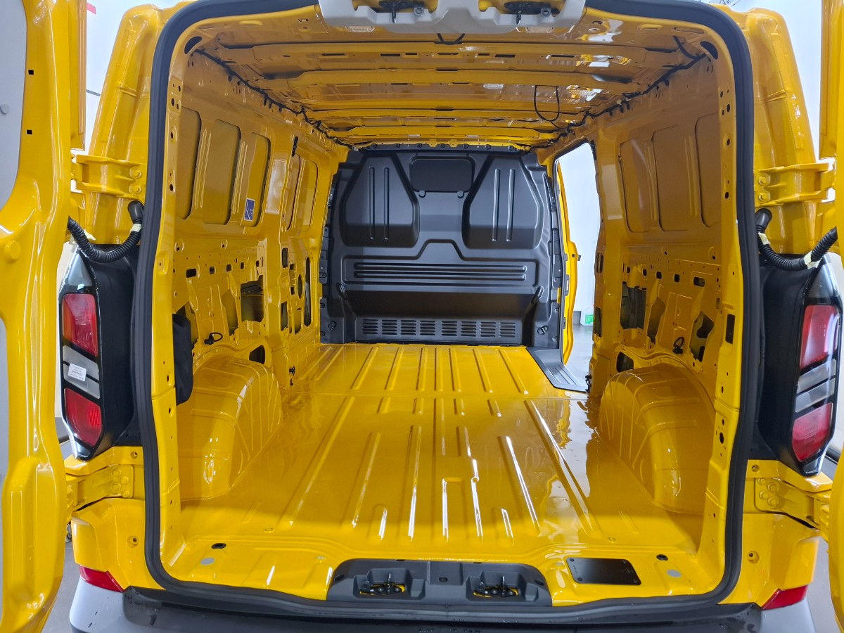 Ford Transit Custom Trend L2H1 AUTOMAAT