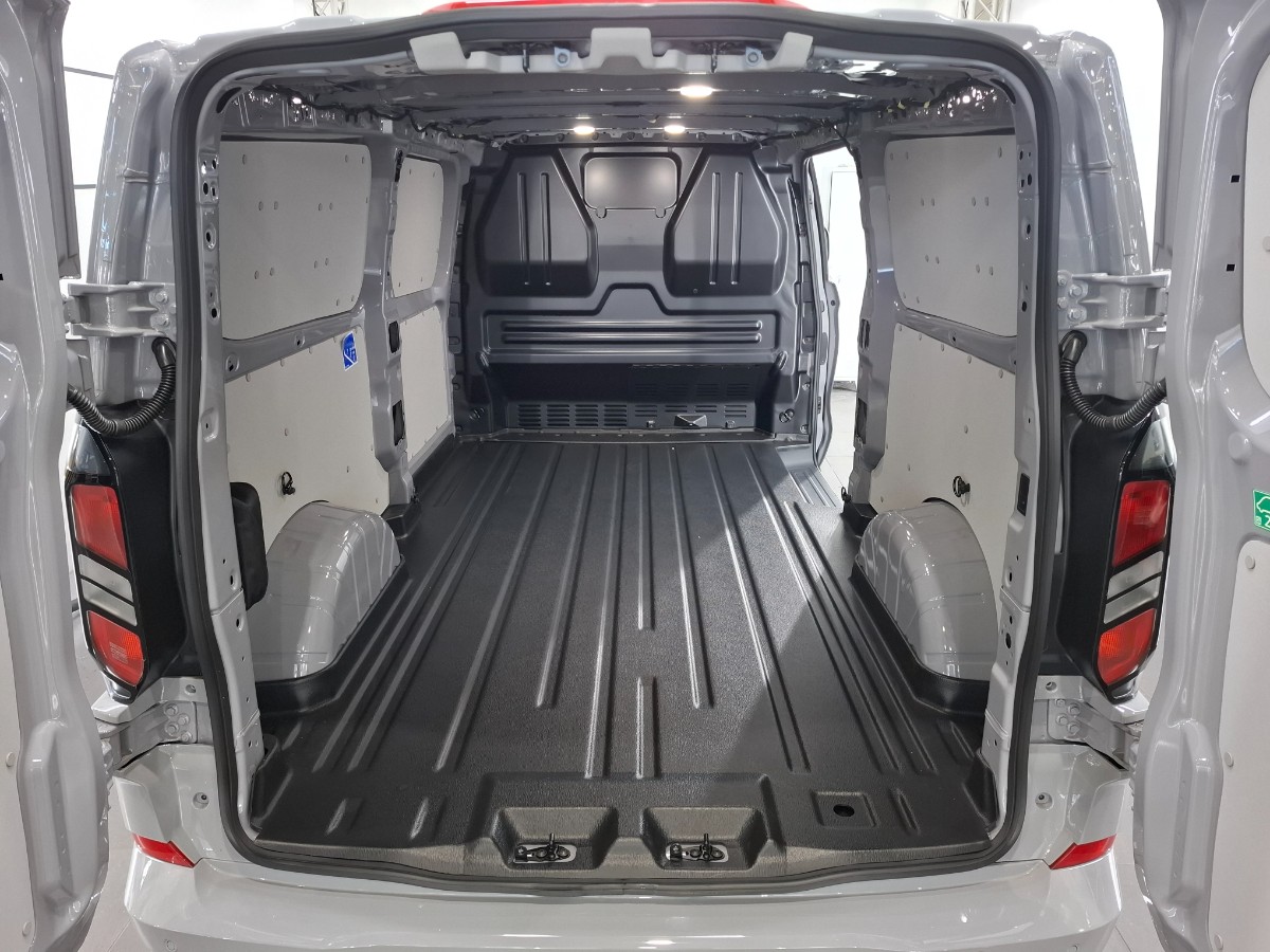 Ford Transit Custom 320 2.0 TDCI L2H1 Limited