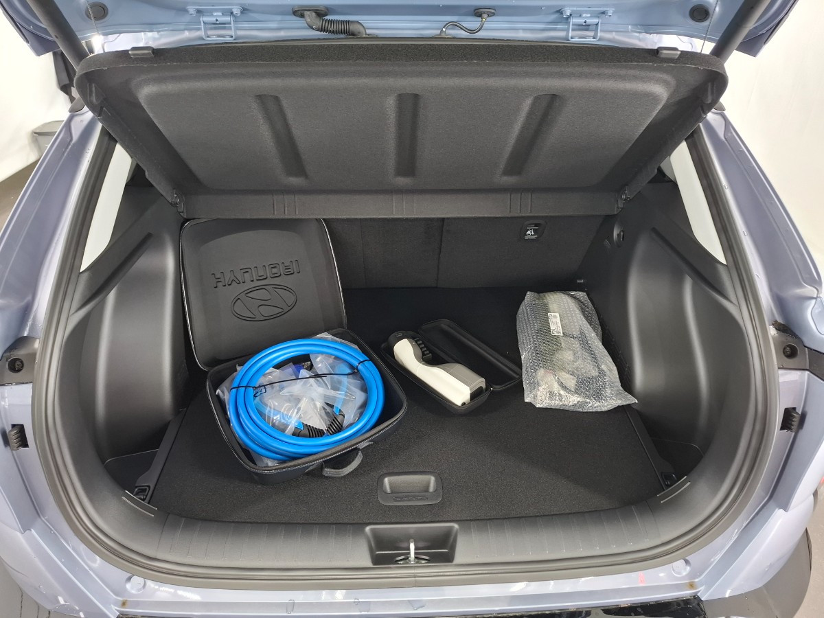 Hyundai Kona Comfort smart 48.4 KWH