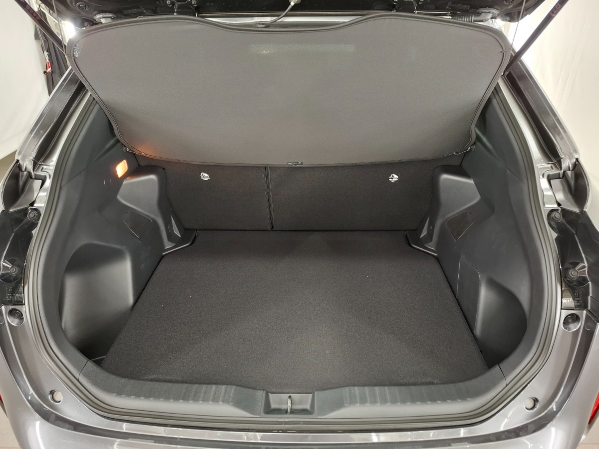 Toyota Yaris Cross 130pk teamplayer + winter + safety