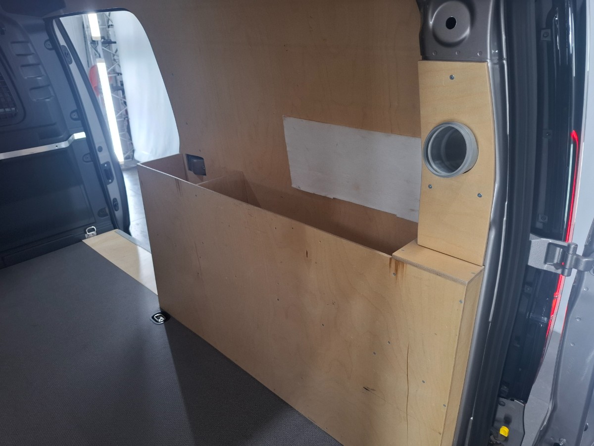 Volkswagen Caddy Maxi 2.0 TDI DSG | LED | Virtual | Camera | Keyless | Trekhaak | Winterpakket