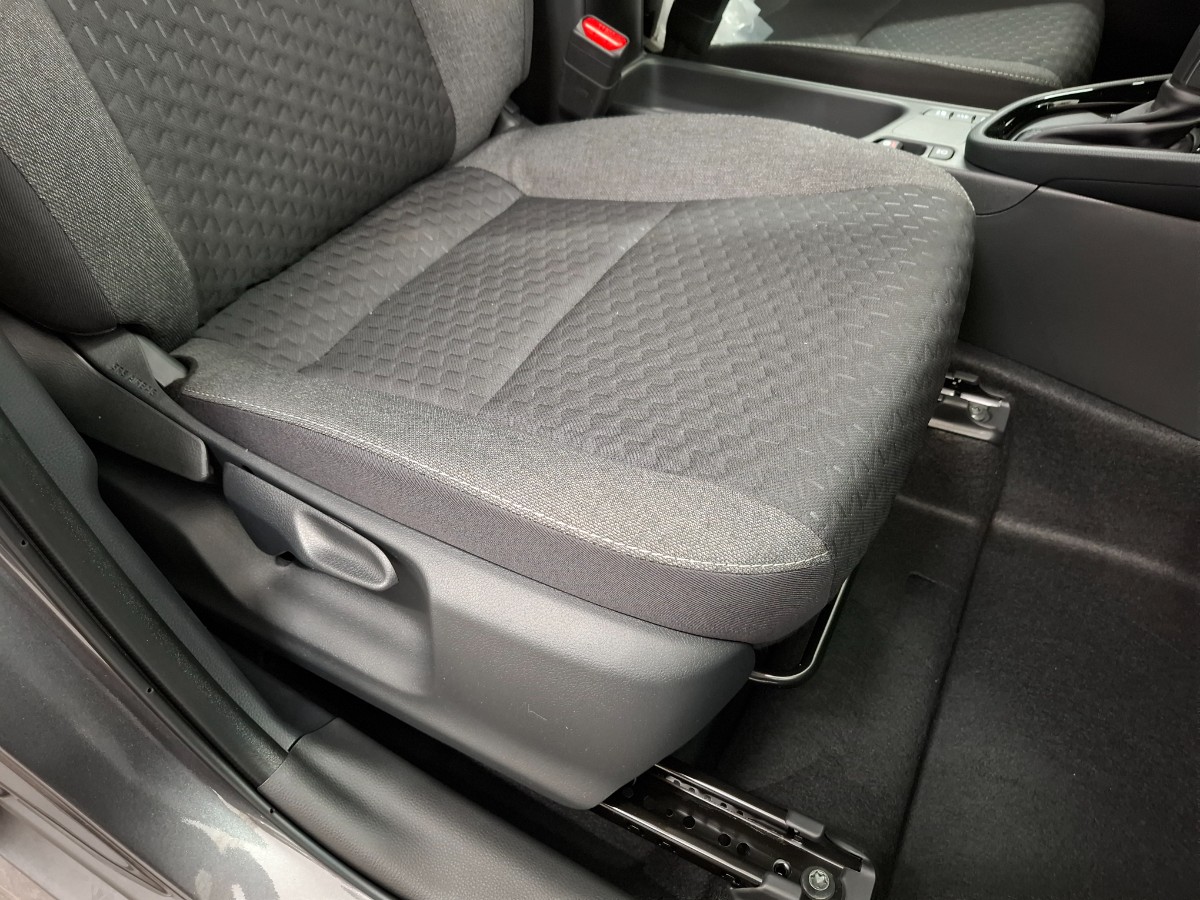 Toyota Yaris Cross 130pk teamplayer + winter + safety