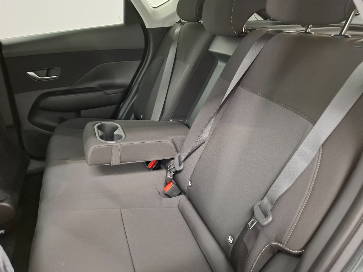 Hyundai Kona Comfort smart 65.4 KWH