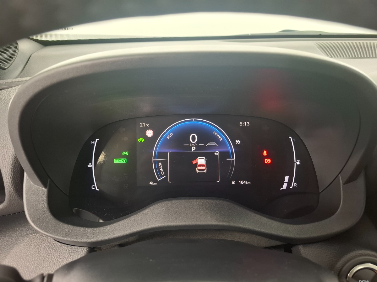 Toyota Yaris Cross 130pk teamplayer + winter + safety