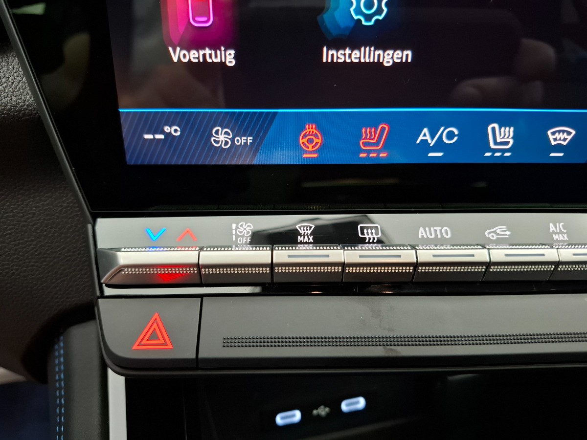 Renault Rafale atelier Alpine E-Tech 4×4 plug-in hybrid 300 Panoramadak Head-Up Display Pack Harman Kardon Head-Up Display