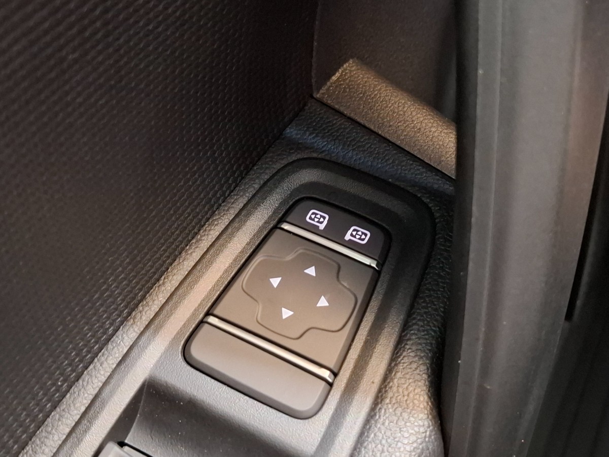 Renault Kangoo E-Tech Advance L2 44 kWh | Allseasons | Parkeerhulp en Navi | Betimmering | NWP 35700,-
