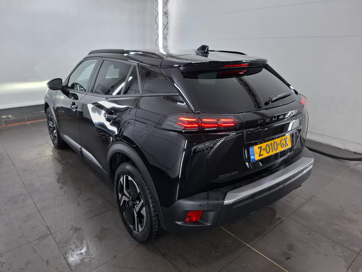 Peugeot 2008 1.2 PureTech 100 Allure