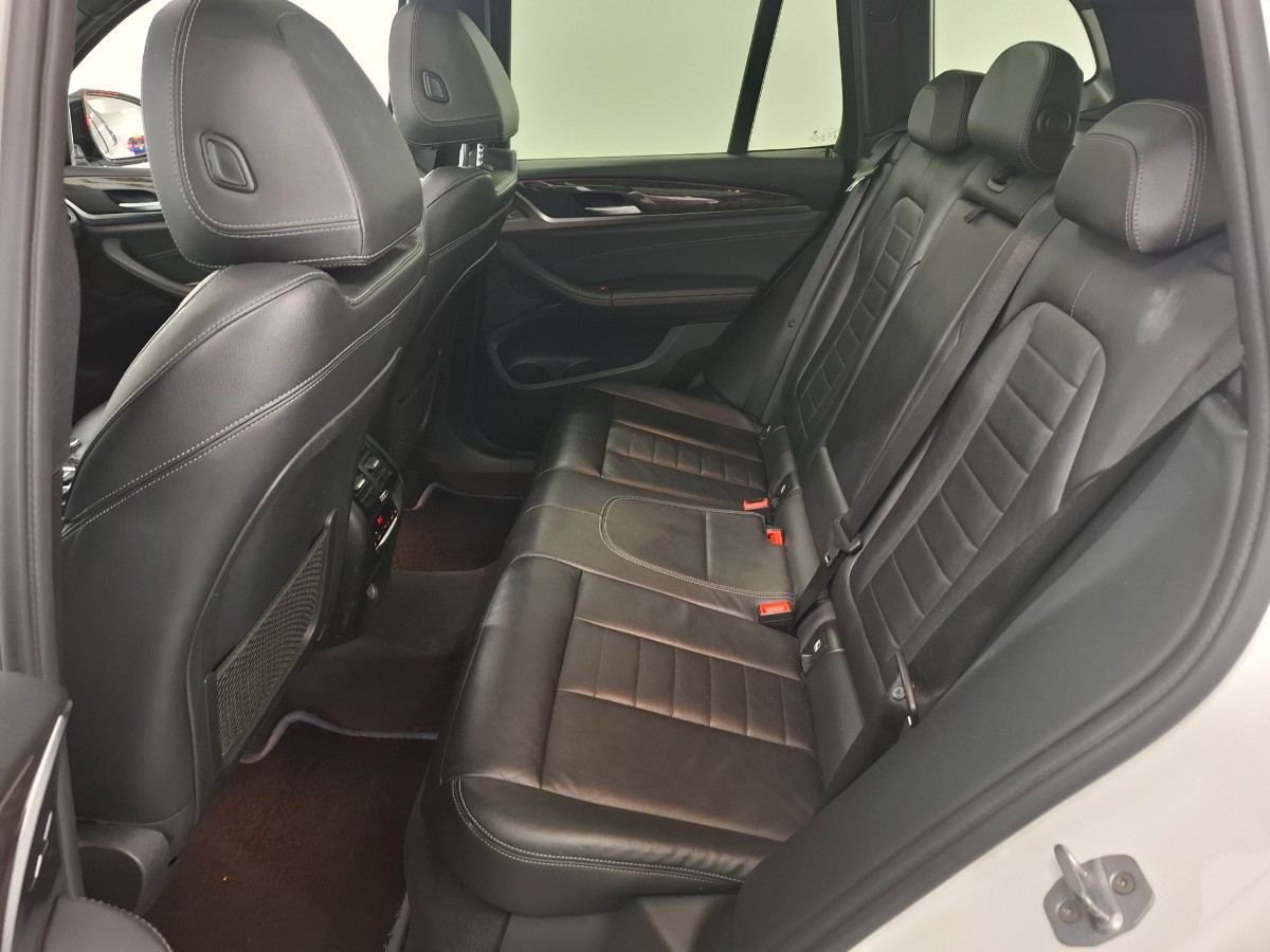 BMW X3 xDrive30i High Executive M-Sport Pano HUD Standkachel Leder