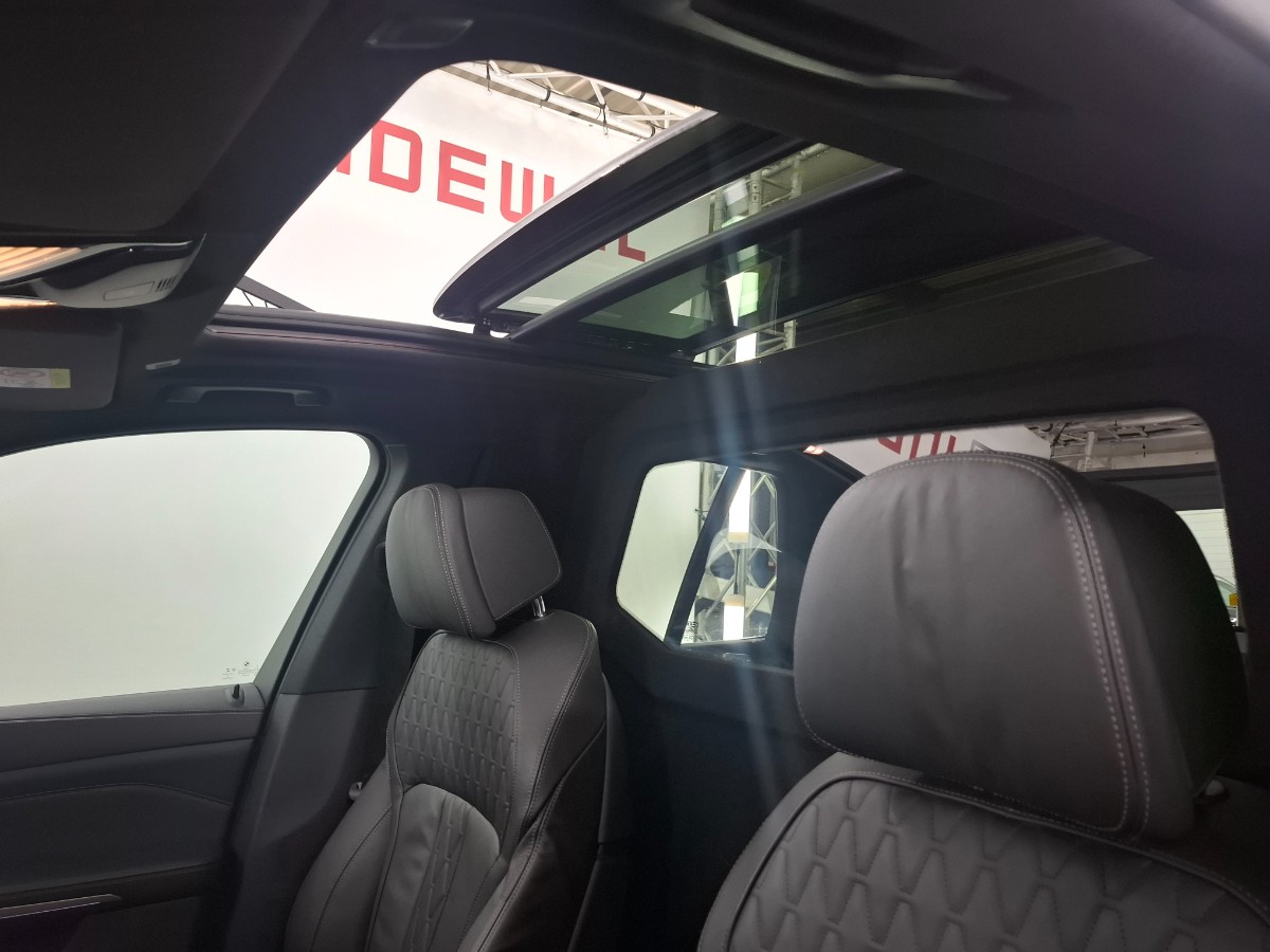 BMW X5 Xdrive 40d | Grijs kenteken | 22″ LMV | Trekhaak elekt. | Pano | HiFi | Soft-close | Innovation | DRAVITGRAU
