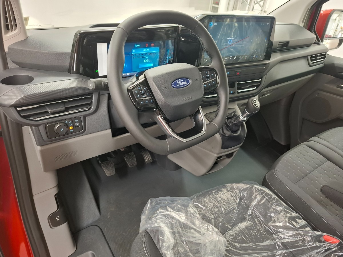 Ford Transit Custom Limited L2H1 320 | Driver P. Premium | THKVRB | 17 LMV | Stuurverw. | Draadloos laden | Dubb. Vergr.