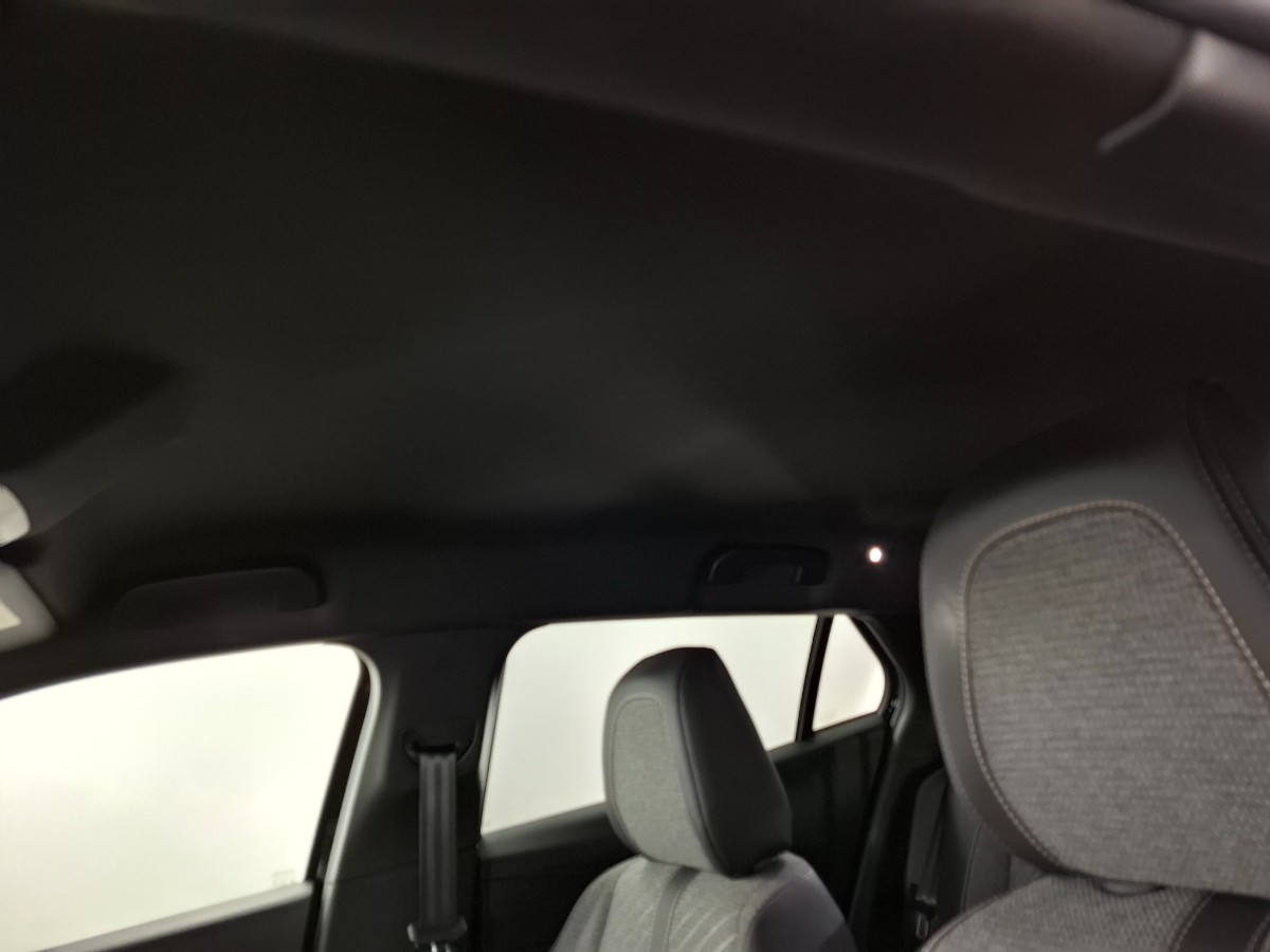 Peugeot 2008 1.2 PureTech 100 Allure