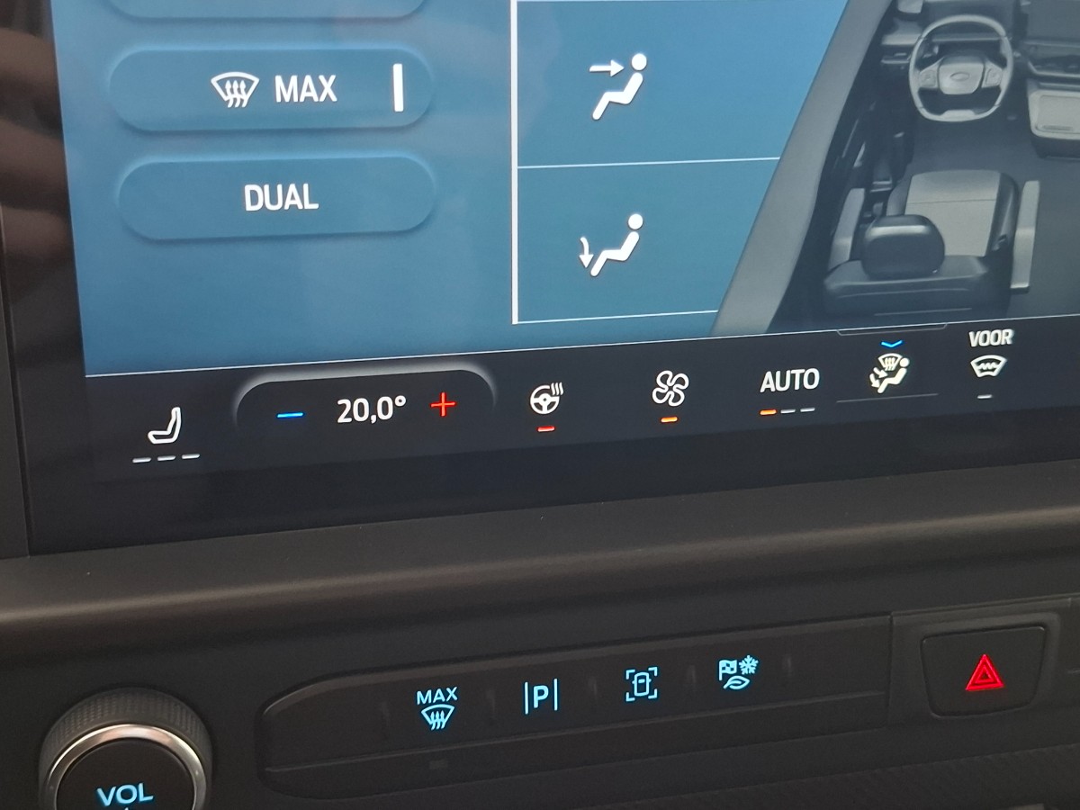 Ford Transit Custom 320 2.0 TDCI L2H1 Trend 4×4 AWD | 2x Schuifdeur | Verwarmd leder stuurwiel