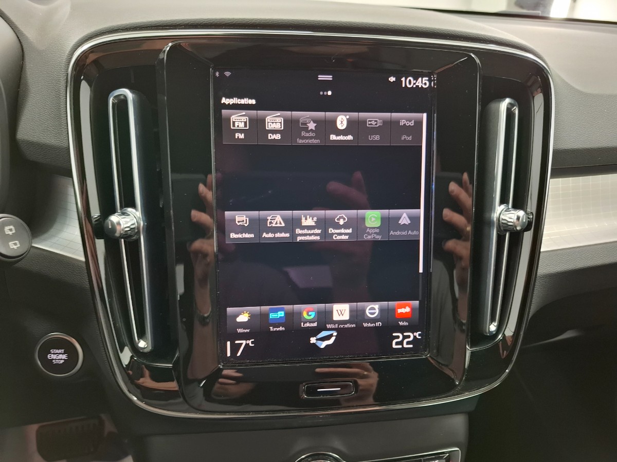 Volvo XC40 1.5 T4 Recharge Core Facelift