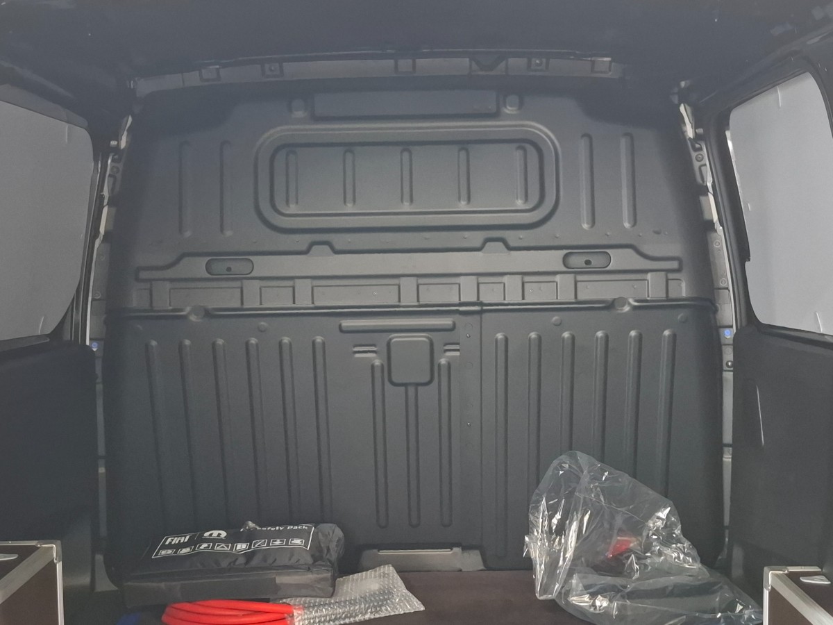 Fiat E-Doblò 136 L1 50 kWh