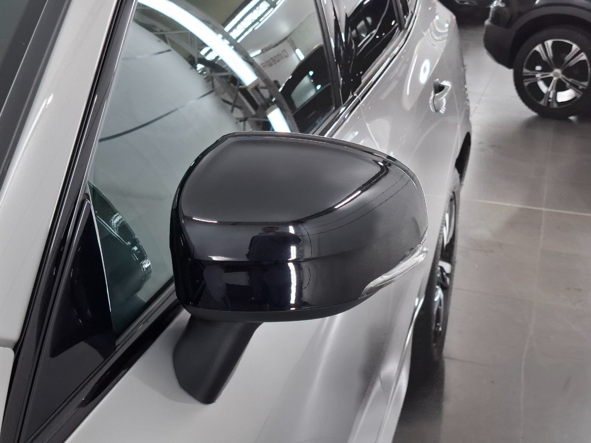 Volvo XC60 2.0 T8 AWD Recharge R-Desgin |Pano|H&K|Memory|Stoelverwarming|