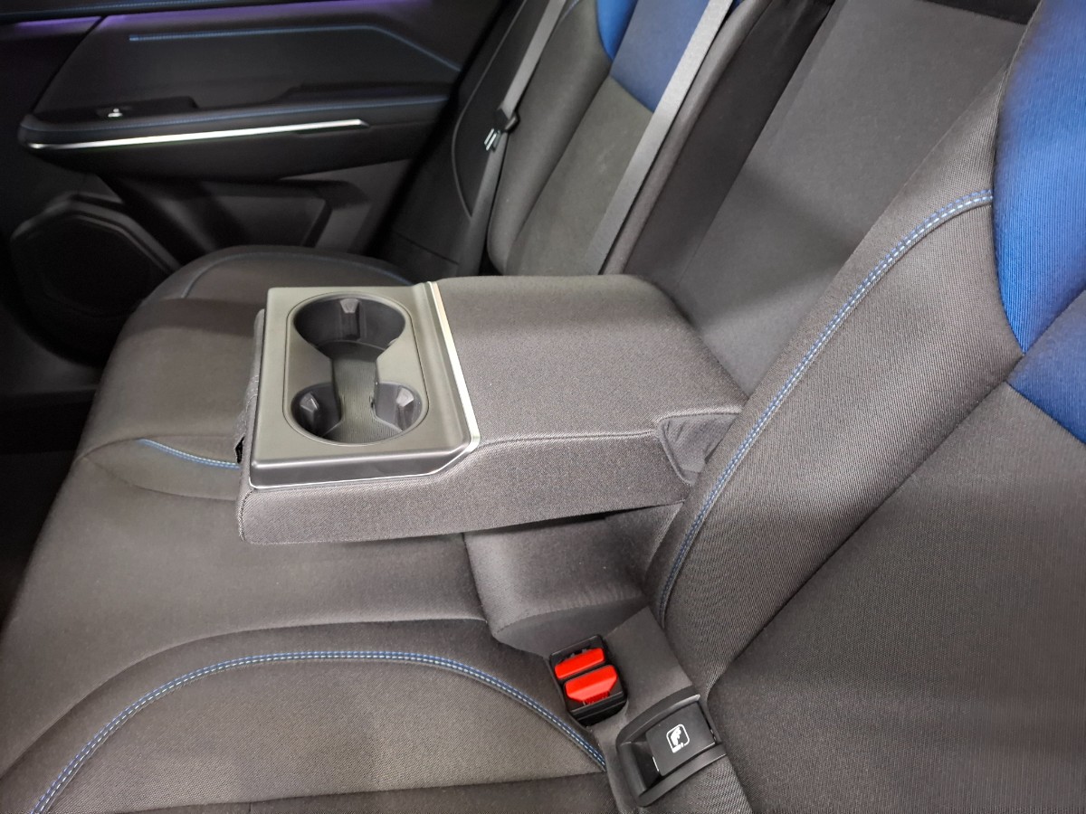 Lynk & CO 01 1.5 PHEV 261CH DCTH 7