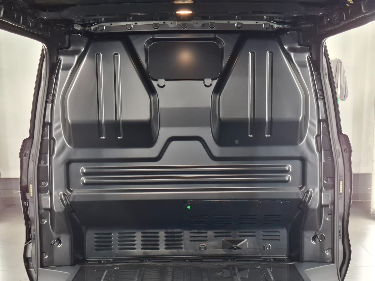 Ford Transit Custom 320 2.0 TDCI L2H1 Trend 4×4 AWD | 2x Schuifdeur | Verwarmd leder stuurwiel