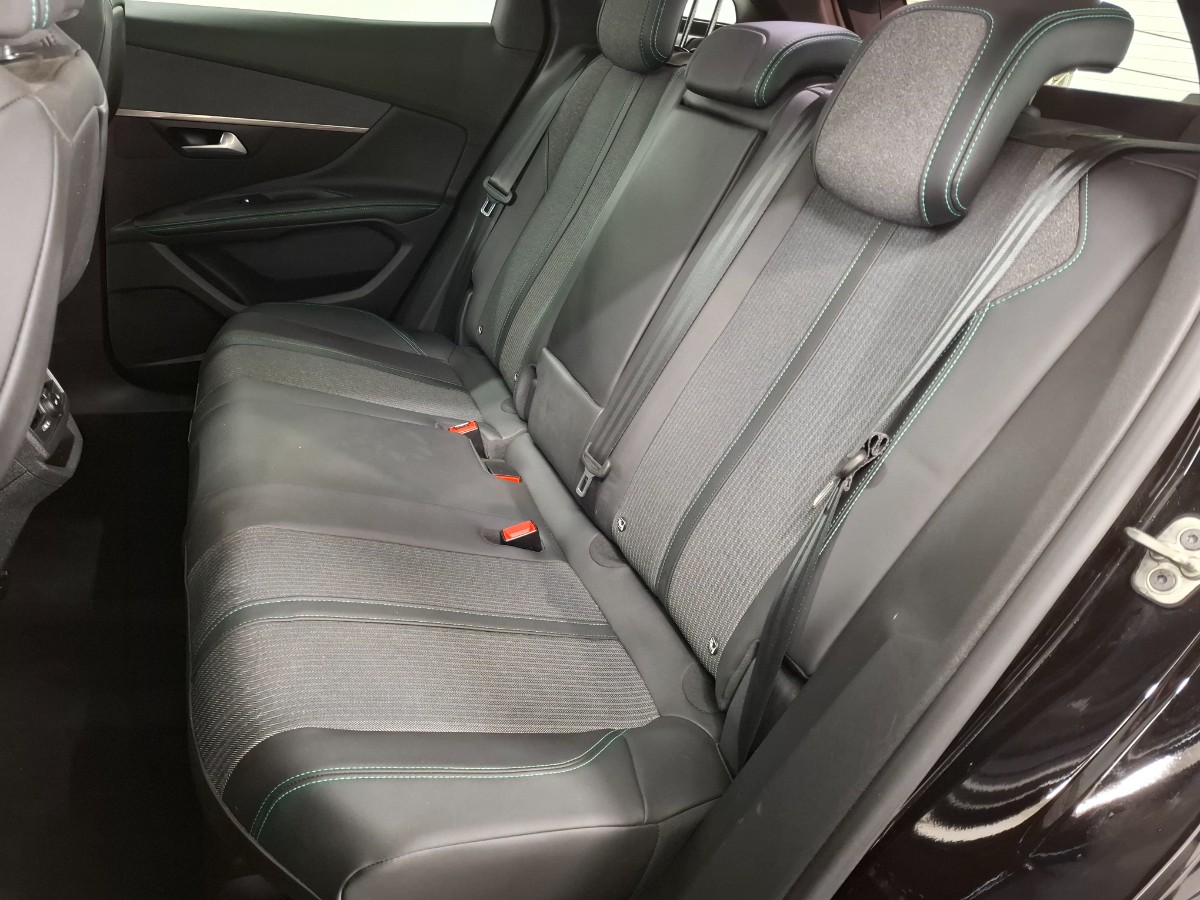 Peugeot 3008 1.2 Puretech 130PK Allure Automaat