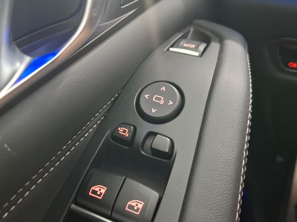 BMW X5 Xdrive 40d | Grijs kenteken | 22″ LMV | Trekhaak elekt. | Pano | HiFi | Soft-close | Innovation | DRAVITGRAU