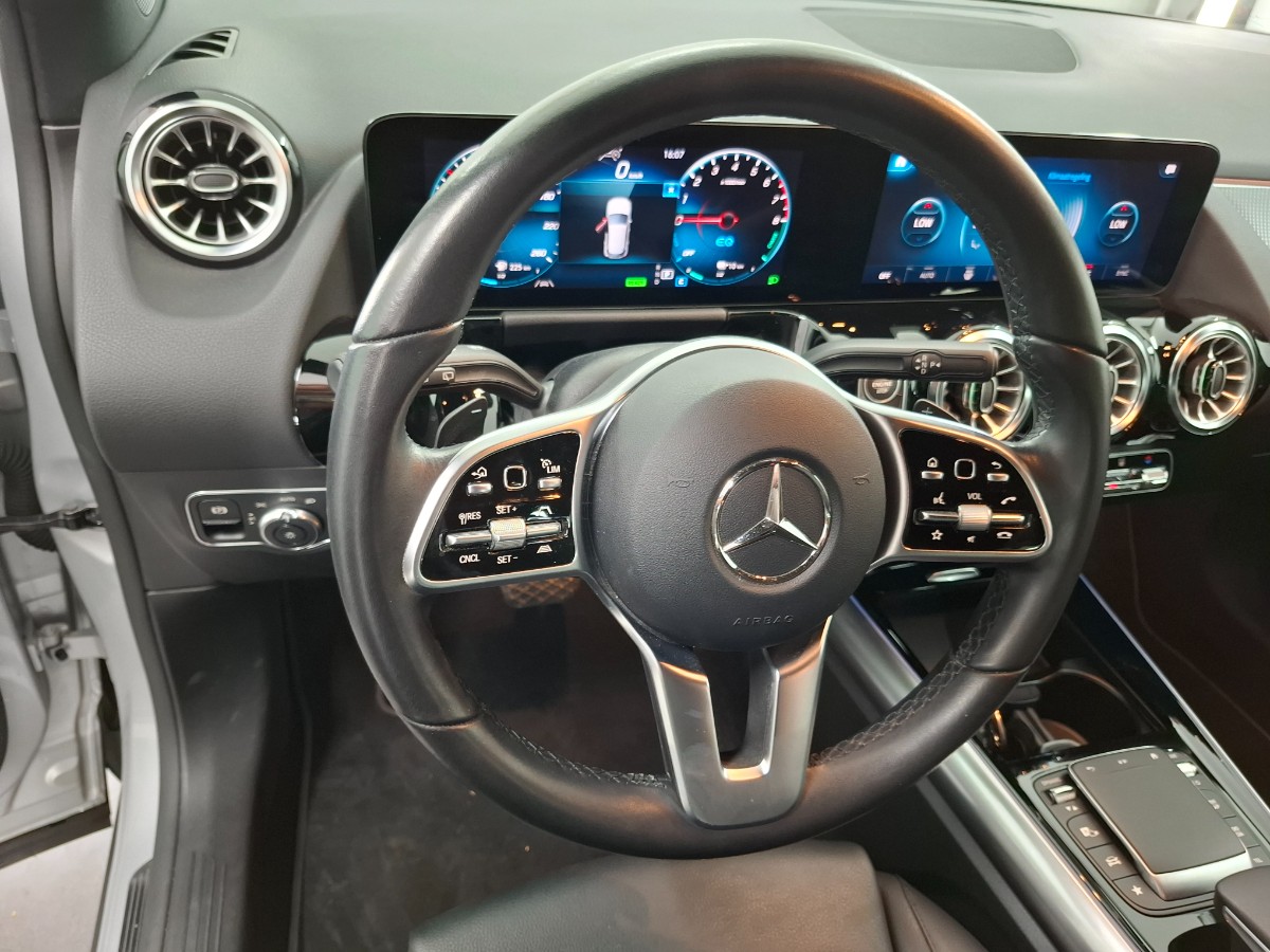 Mercedes-Benz GLA 1.3 GLA 250 e BUSINESS LINE DCT
