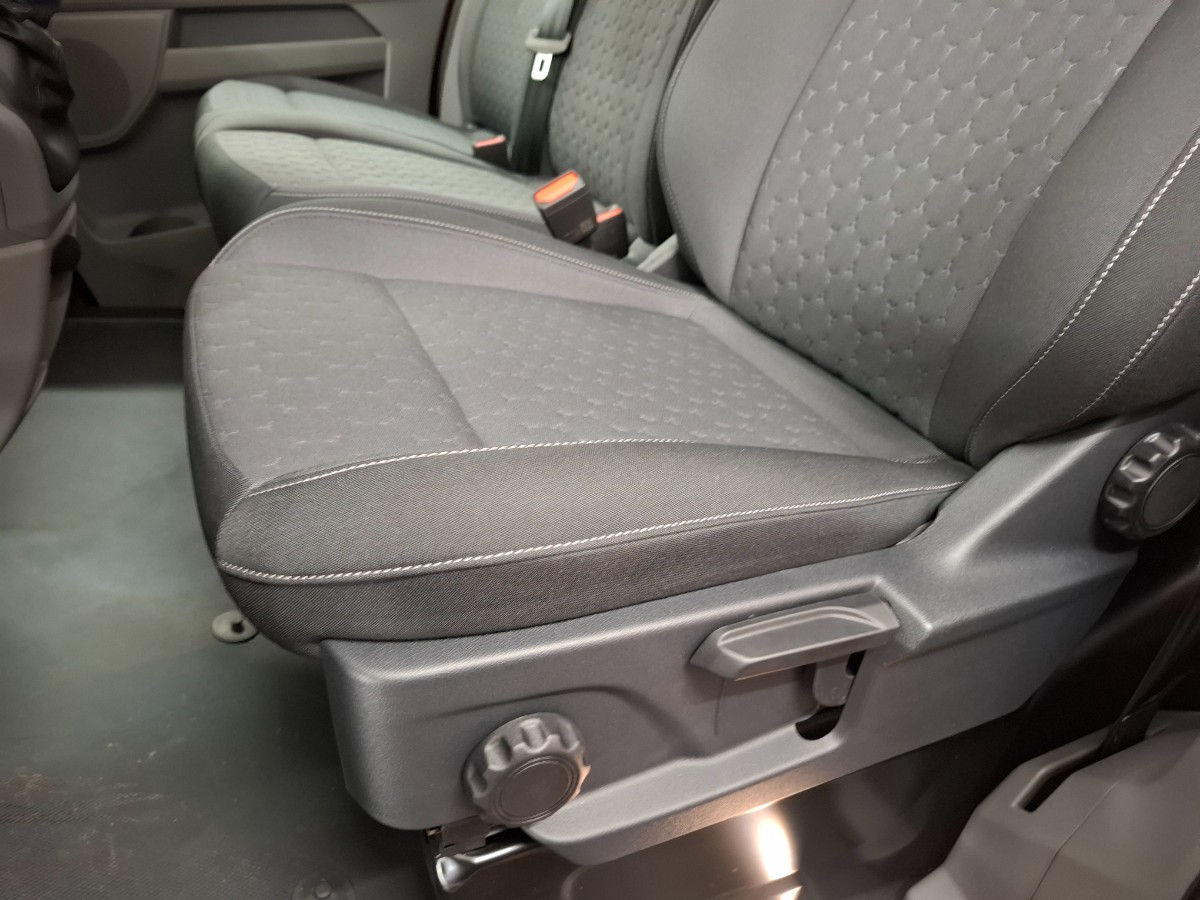 Ford Transit Custom Limited L2H1 320 | Driver P. Premium | THKVRB | 17 LMV | Stuurverw. | Draadloos laden | Dubb. Vergr.