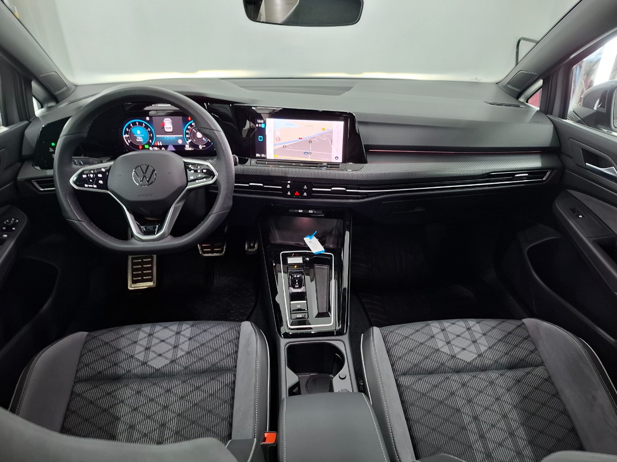 Volkswagen Golf 1.5 TSI DSG R-Line | LED Plus | Moonstone Grey