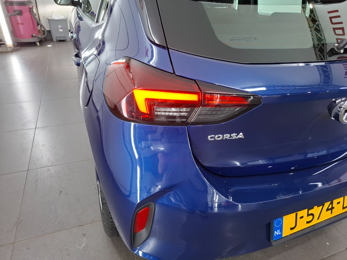 Opel Corsa 1.2 GS Line