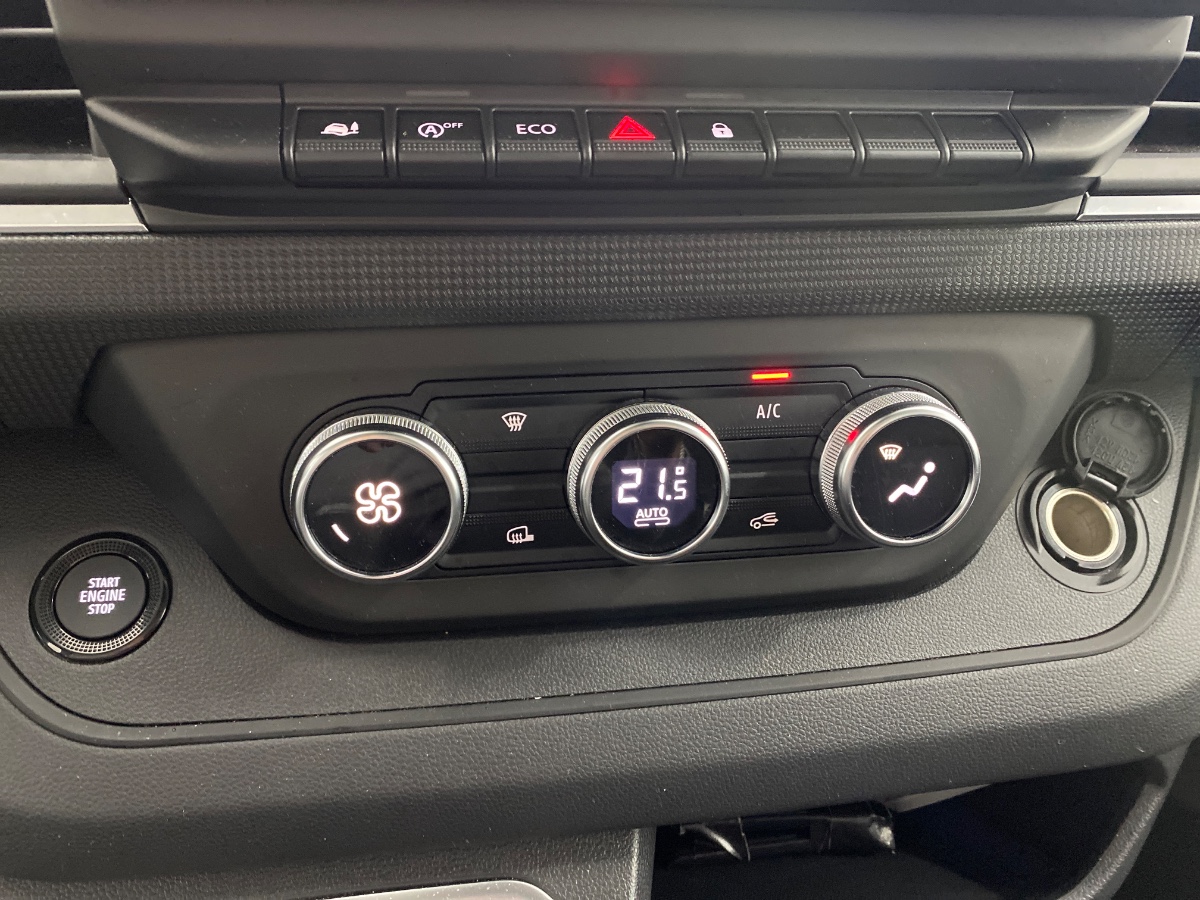 Renault Trafic 2.0 dCi 130 T30 L2H1 Luxe