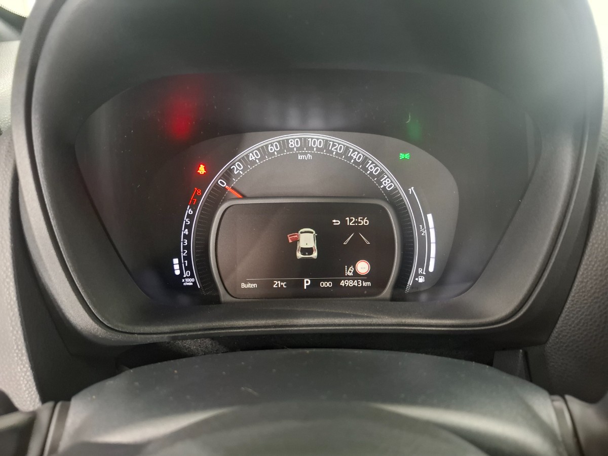 Toyota Aygo X 1.0 VVT-i S-CVT Envy