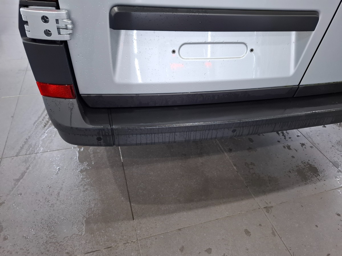 Volkswagen Crafter 35 2.0 TDI 140PK L4H3 Highline | LED | Climatronic | Leder stuur verwarm. | Comfortstoel | Stoelverw. | Trekhaakvoorb.| Reflex Silver