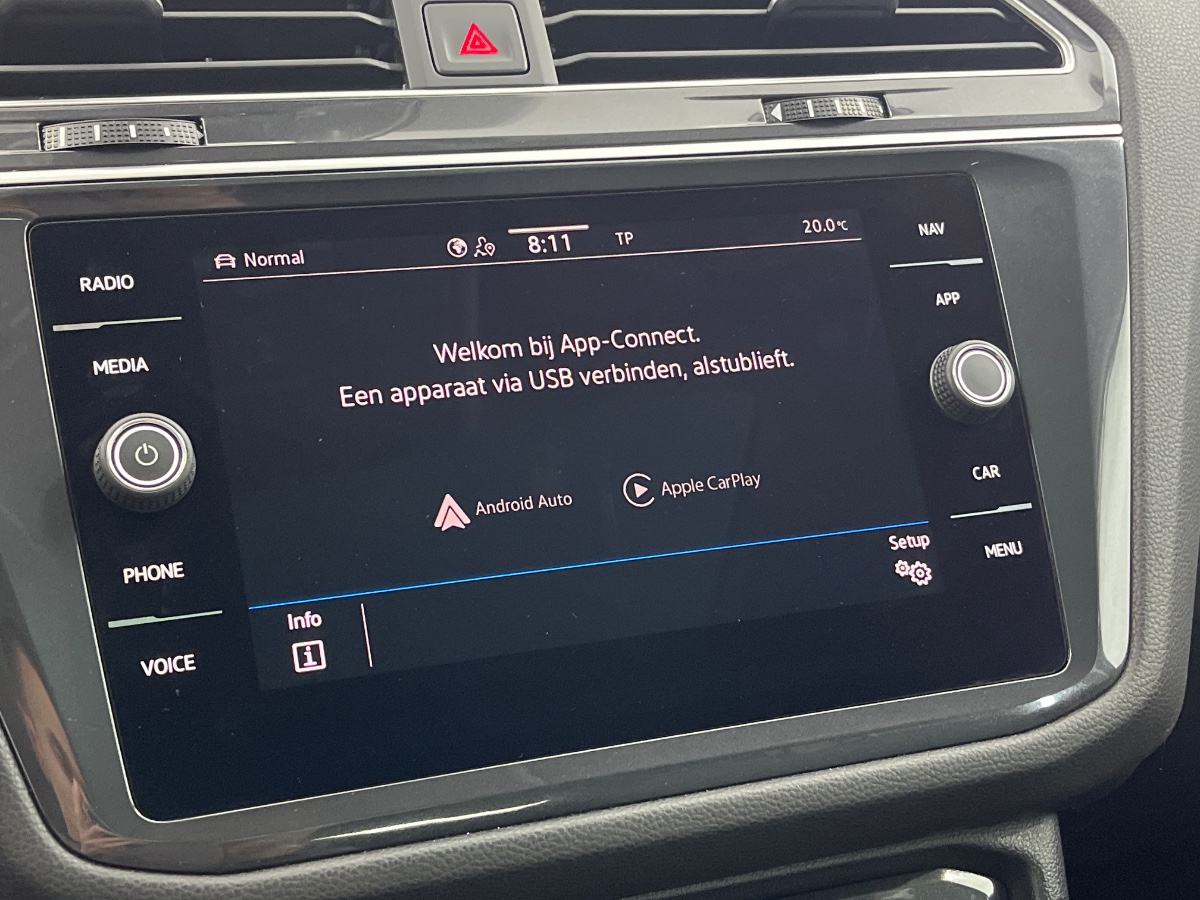 Volkswagen Tiguan Allspace 1.5 TSI Life Business 7p. |Pano|Trekhaak|ACC|Stoelverwarming|