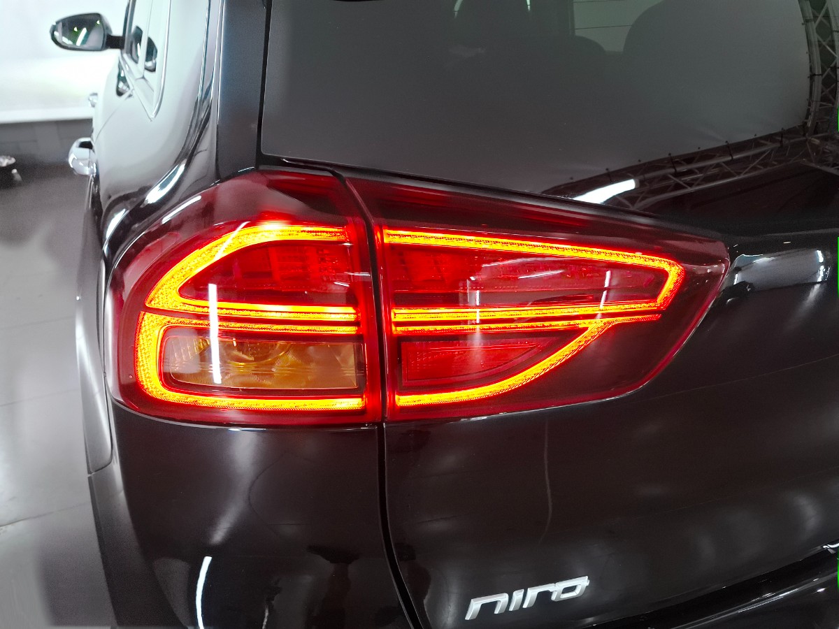 Kia Niro 1.6 GDi Hybrid DynamicPlusLine