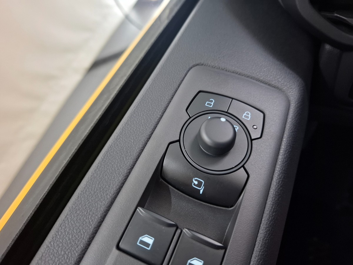 Ford Transit Custom Trend L2H1 AUTOMAAT