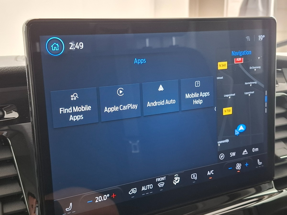 Ford Transit Trend 130PK Automaat | SYNC4 | Trekhaak | Stoelverwarming | Laadruimte pack