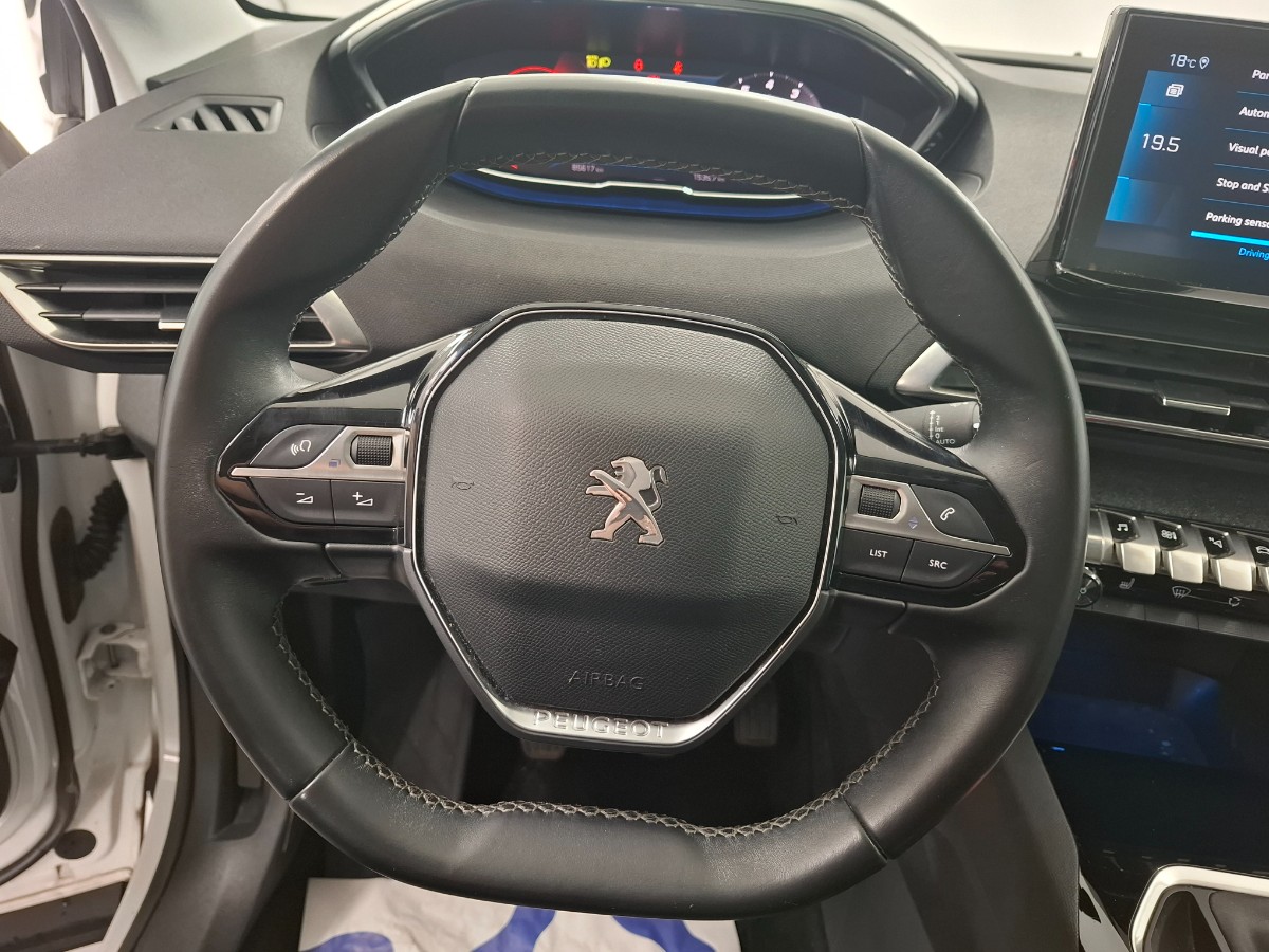 Peugeot 3008 1.2 PureTech Blue Lease Allure LED Camera Stoelverwarming