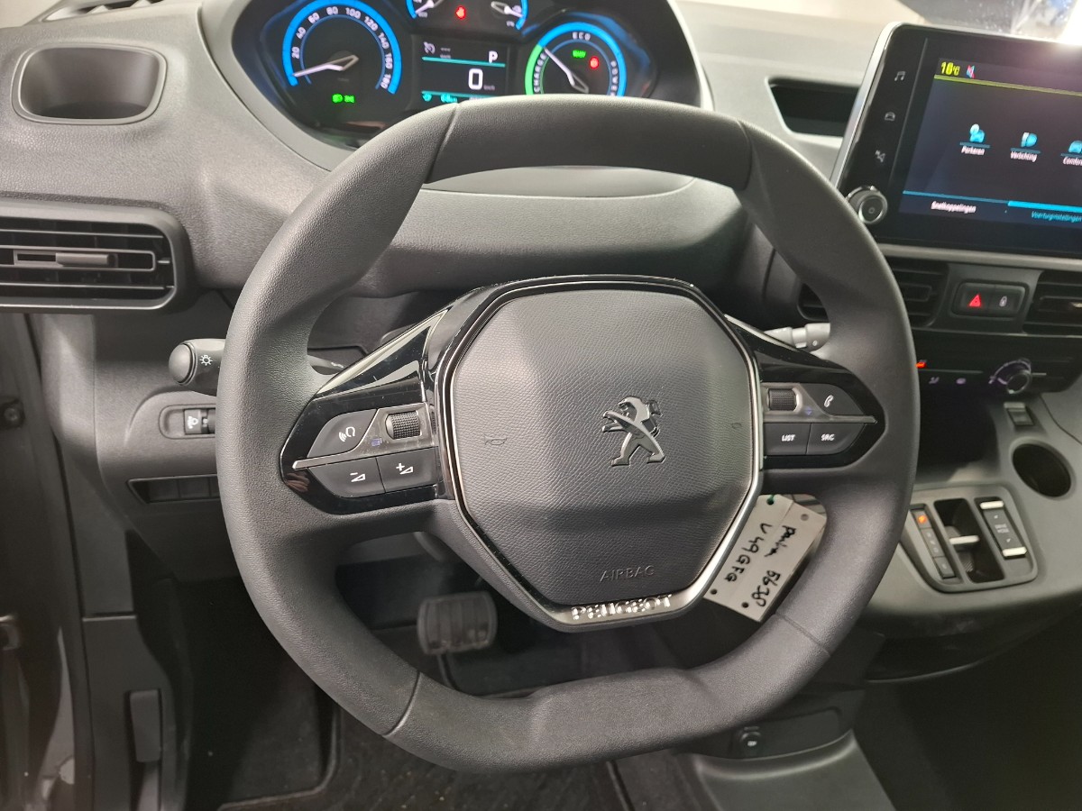 Peugeot e-Partner 136 L1 50 kWh | PDC voor + achter met Surround Rear Vision | Stoel + Voorruitverwarming