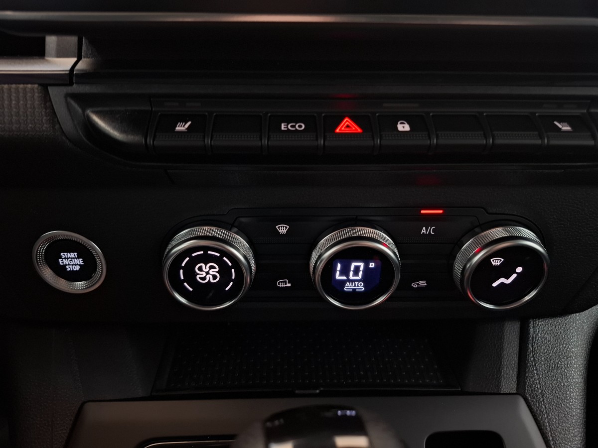 Renault Kangoo E-Tech Advance L2 44 kWh | Allseasons | Parkeerhulp en Navi | Betimmering | Trekhaak | NWP 35800,-