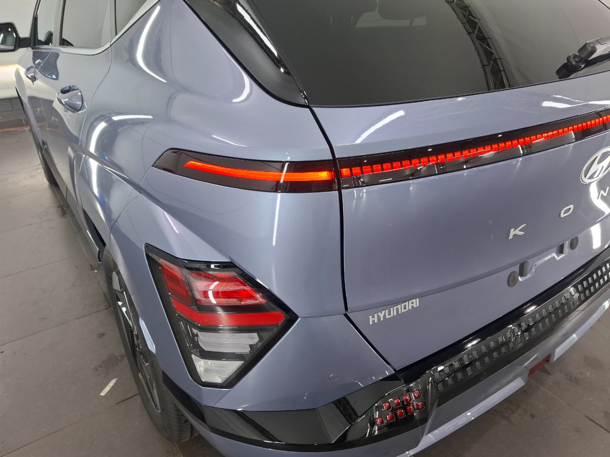Hyundai Kona Comfort smart 65.4 KWH