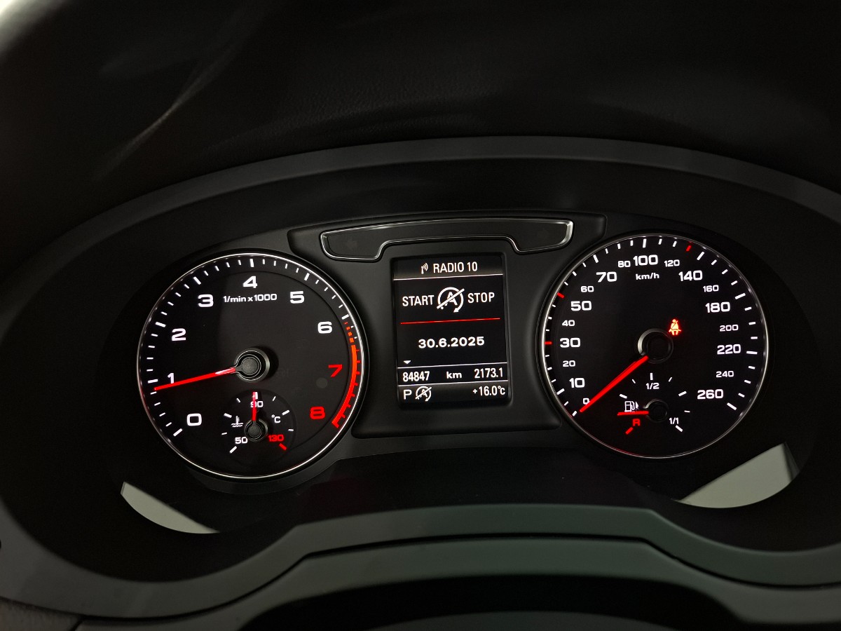 Audi Q3 1.4 TFSI CoD AUT Design Pro Line Plus Clima Stoelverwarming