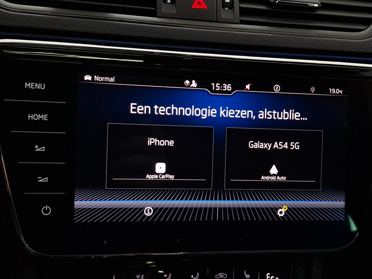 Skoda Superb Combi SPORTLINE 1.4TSI iV