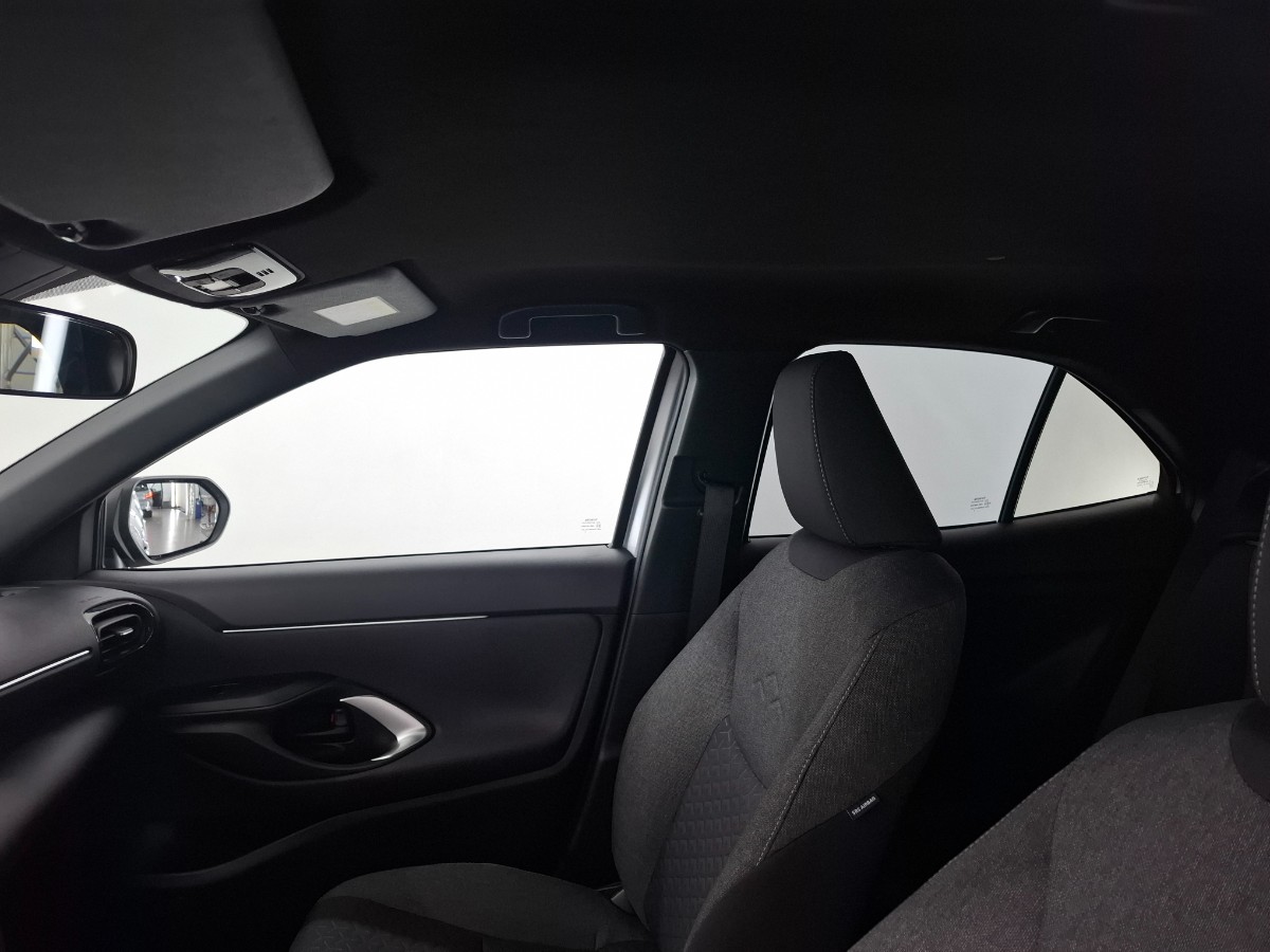 Toyota Yaris Cross 1.5 Hybrid Team D Winterpakket Navi/Smart Pakket