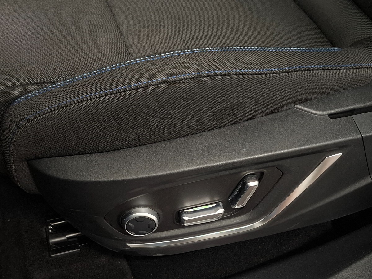 Lynk & CO 01 1.5 PHEV 261CH DCTH