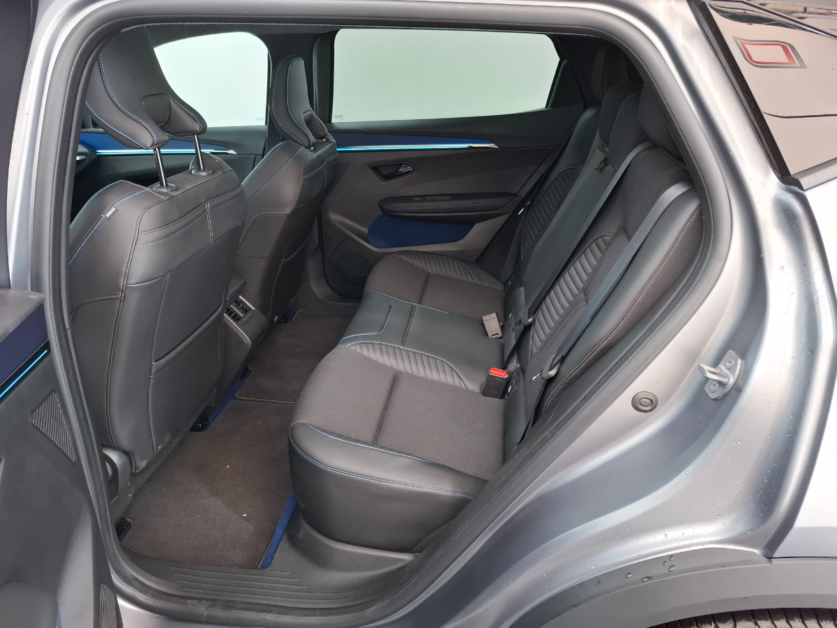 Renault Scenic E-Tech EV87 long range Alpine Panoramadak Solarby