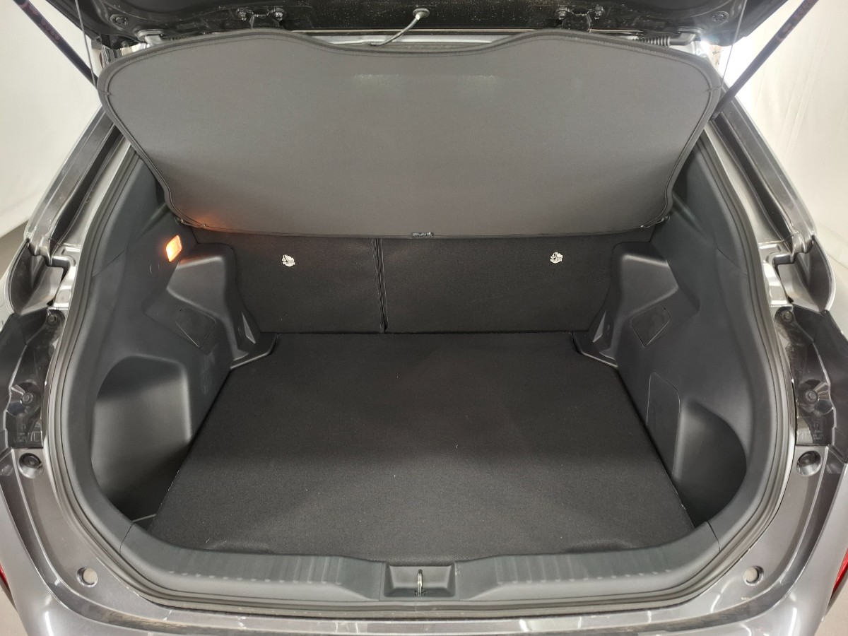 Toyota Yaris Cross 130pk teamplayer + winter + safety