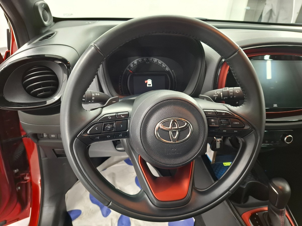 Toyota Aygo X 1.0 VVT-i S-CVT Envy